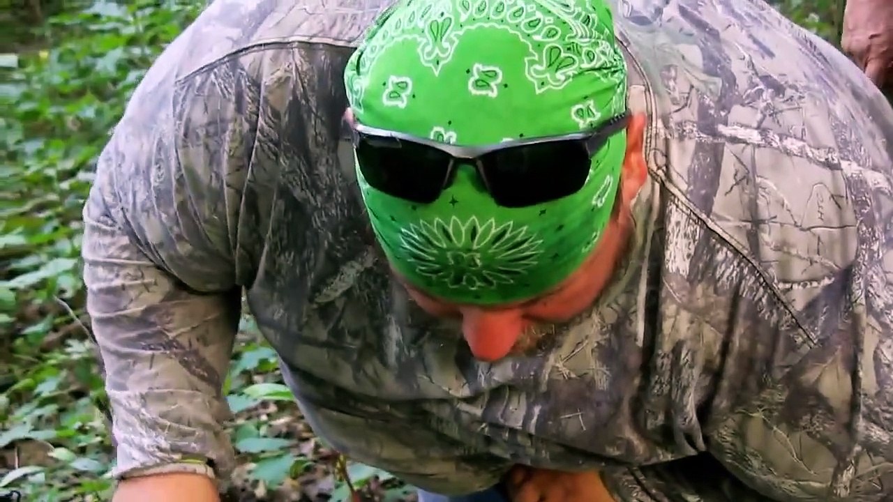 Mountain Monsters - Se6 - Ep04 - The Silver Giant of Boone County HD Watch