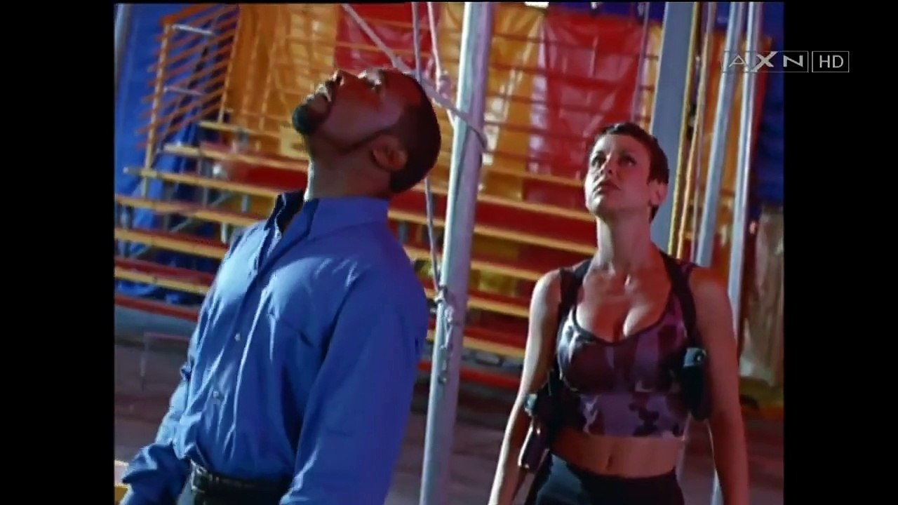 V.I.P - Se2 - Ep02 - Big Top Val HD Watch