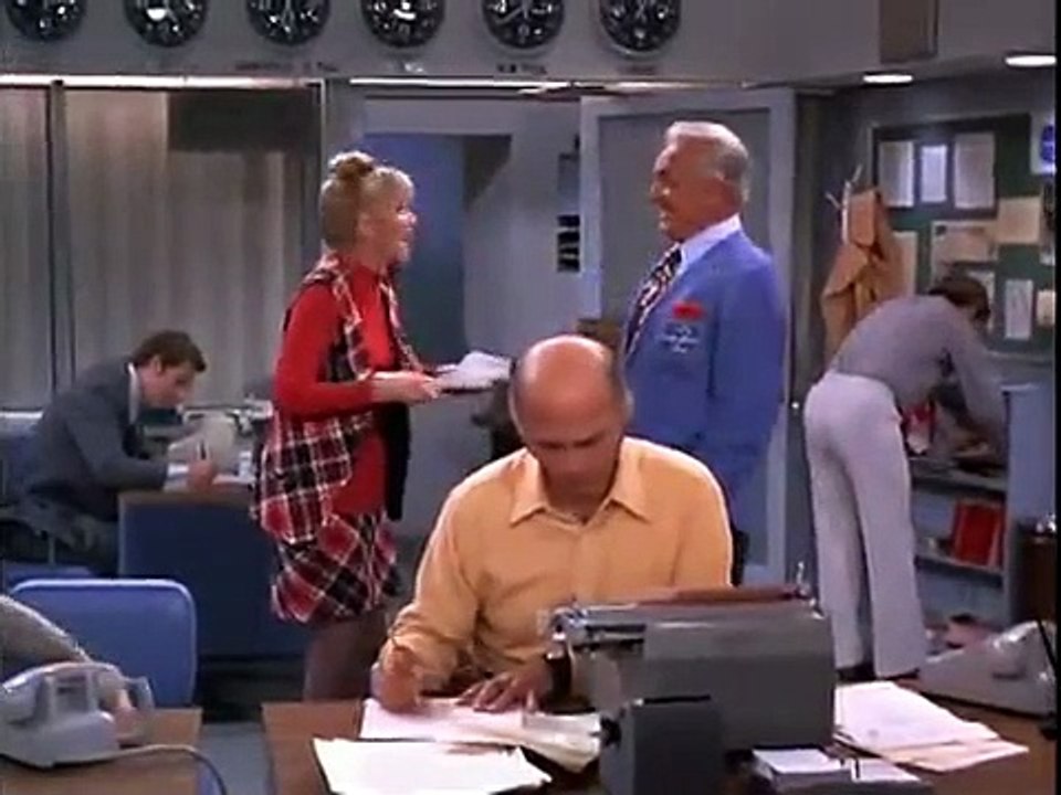 The Mary Tyler Moore Show - Se2 - Ep15 - The Five-Minute Dress HD Watch