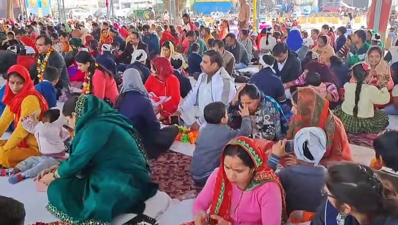मातृ-पितृ पूजन कार्यक्रम का आयोजन--माता-पिता का मान-सम्मान करना हमारा कर्तव्य