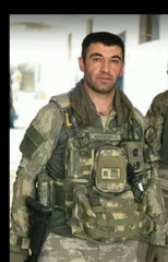 DEPREMDE ÇÖKEN HASTANEDE ŞEHİT OLAN ASKERİN BİTLİS'TEKİ BABA OCAĞINA ATEŞ DÜŞTÜ