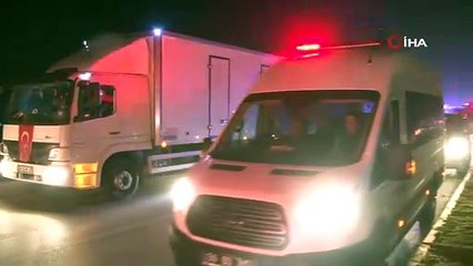 Yardım tırları kilometrelerce kuyruk oluşturdu