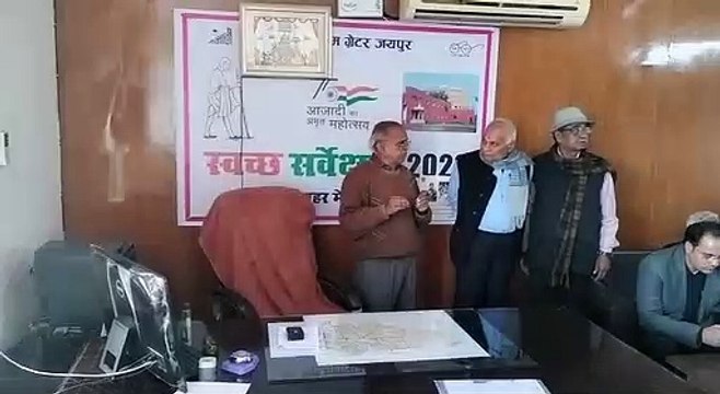 सीवर की समस्या लेकर लोग पहुंचे, उससे पहले उपायुक्त चले गए