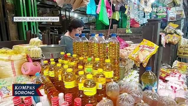 Stok Minyak Goreng Kita Minim di Pasar Remu Sorong