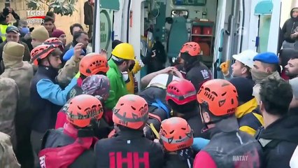 Umutlarımız Yeşerdi! 102. Saatte Deprem Enkazından 7 Kişi Kurtarıldı - Türkiye Gazetesi