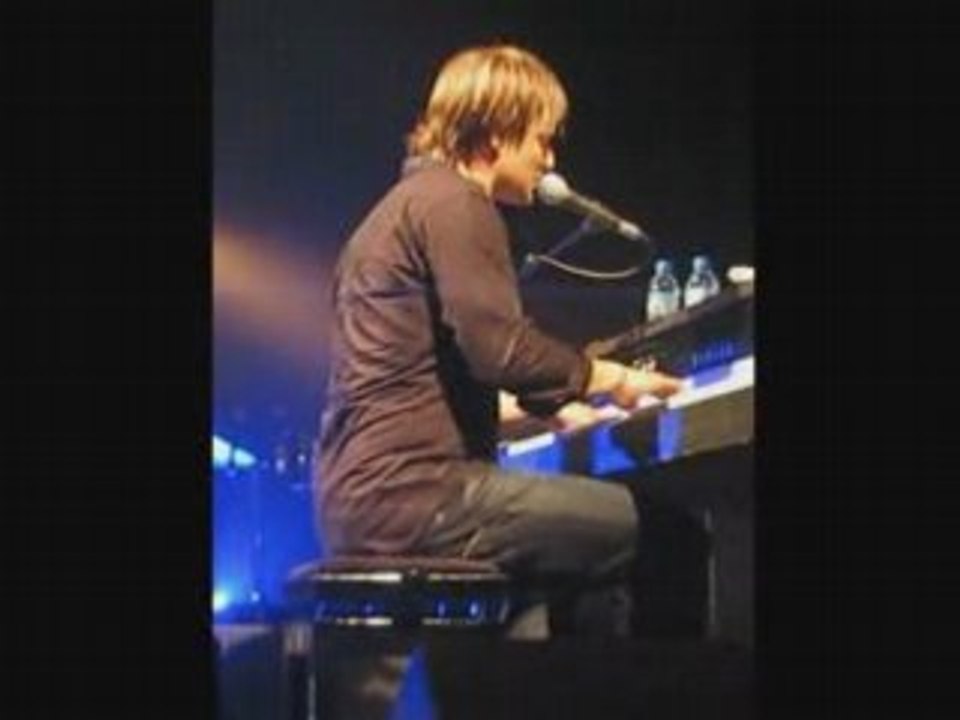 David Hallyday - Listening