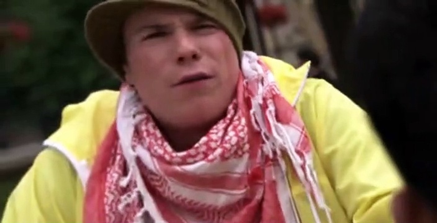 Skins S01 E01