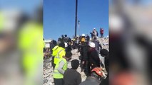 İzmir Ekipleri Depremin 102. Saatinde Bir Canı Daha Kurtardı