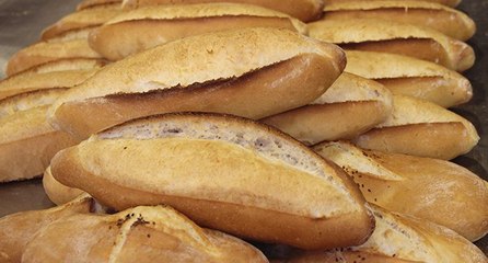 Fırıncılar deprem bölgesine 5 milyondan fazla ekmek yolladı