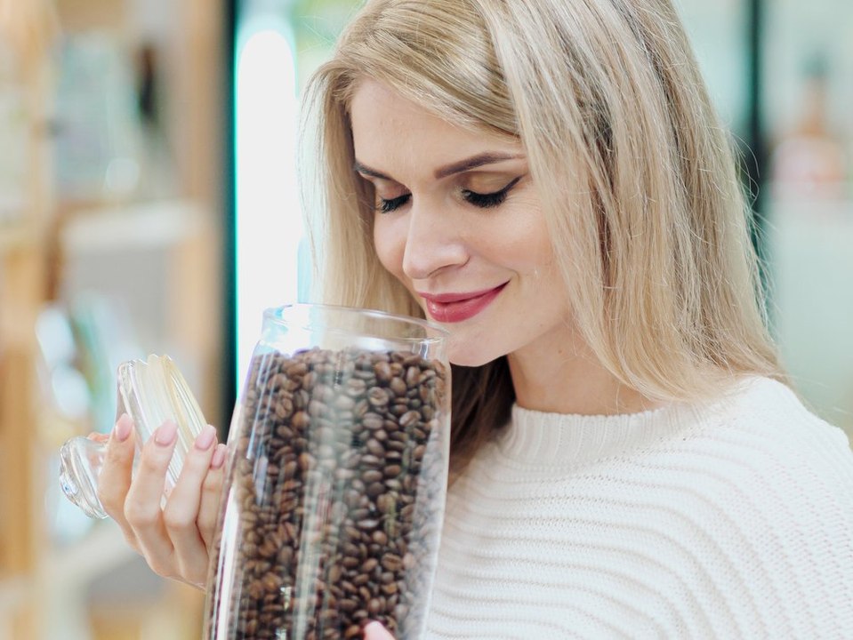 Supermärkte in Deutschland senken die Preise für Kaffee