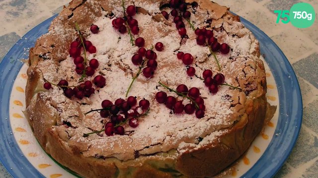 Gâteau meringué aux groseilles maison