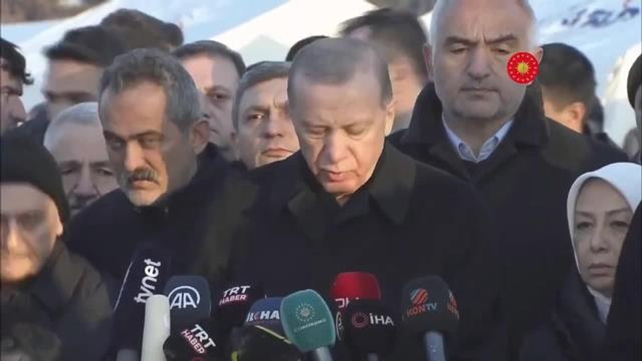 Erdoğan, 10 Şubat Saat 17.20'de Açıkladı: Hayatını Kaybeden Vatandaşlarımızın Sayısı Ülke Genelinde 19 Bin 388'e, Yaralı Kurtarılanların Sayısı 77...