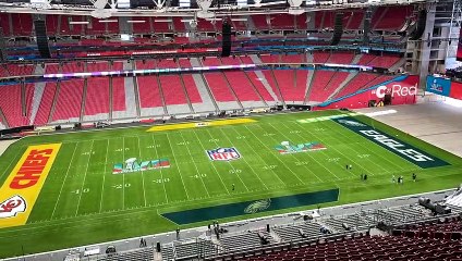 La pelouse rétractable du State Farm Stadium... juste génial