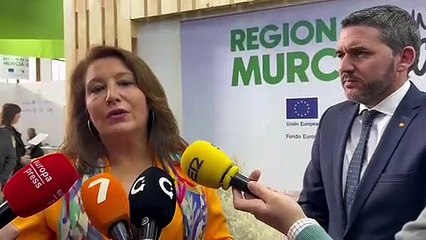 Los consejeros de Agricultura de Andalucía y Murcia, Carmen Crespo y Antonio Luengo, respectivamente, este viernes, en Fruit Logística de Berlín.