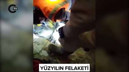 Antakya'dan müjdeli haber: Bebek ve annesi enkazdan böyle çıkarıldı