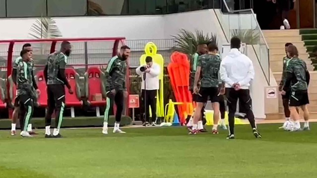 Benzema y Militao se entrenan con el Real Madrid antes de la final del Mundial de Clubes