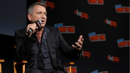Voici - You (Netflix) : qui est Sean Pertwee l'interprète de Vic?