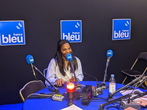 Mentissa a rencontré Stromae pour la première fois dans les coulisses des Victoires