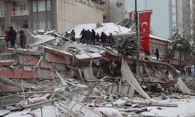 صدع  بعمق 100 كيلومتر نتج عن زلزال تركيا المدمر