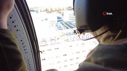 MSB: "Kara Kuvvetleri Komutanlığımıza ait helikopterler, deprem bölgesinden kurtarılan vatandaşlarımızı gün boyunca hastanelere tahliye etmeyi...