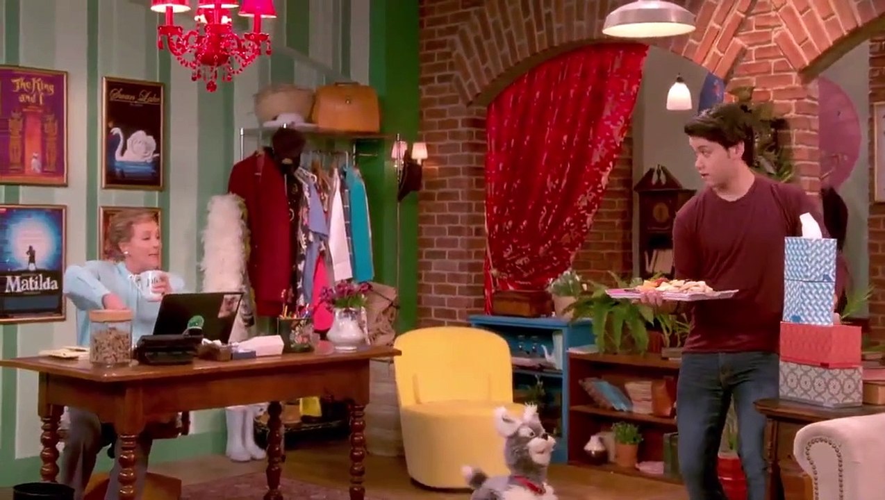 Julie's Greenroom - Se1 - Ep04 - Hello from the Ogre Side HD Watch