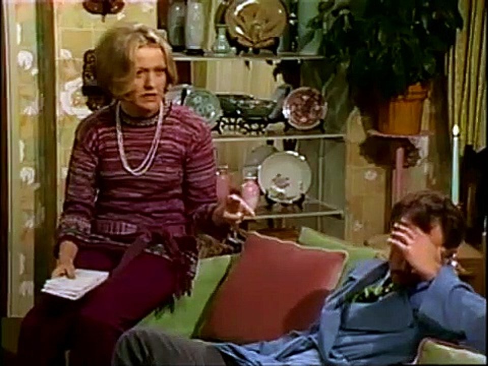 Mary Hartman, Mary Hartman - Se2 - Ep90 HD Watch