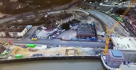 Una bomba de la II Guerra Mundial provoca una gran explosión en Inglaterra