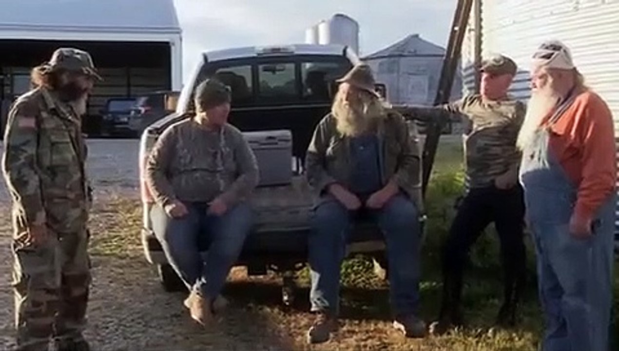 Mountain Monsters - Se7 - Ep08 - The Den of the Smoke Wolves HD Watch