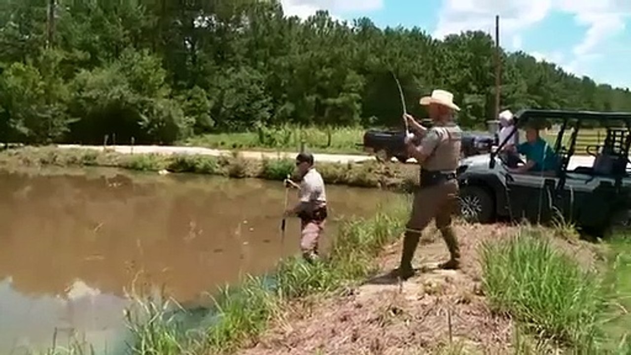 Lone Star Law - Se9 - Ep01 - Wake of Destruction HD Watch