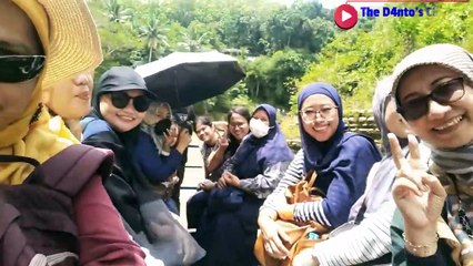 WISATA ALAM AIR TERJUN SRI GETHUK