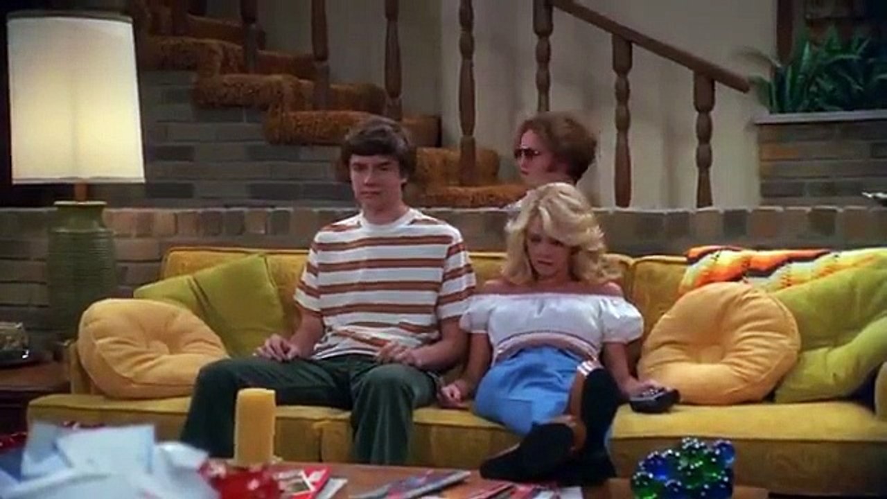 That 70s Show - Se2 - Ep04 - Laurie and The Professor HD Watch