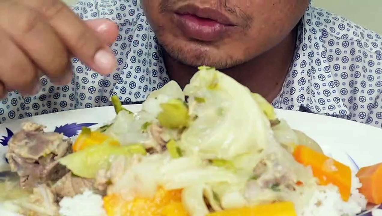 eating white rice with Soup Pork, Carrots, Chhay Thao, Cabbage | asmr mukbang eating | eating khmer food