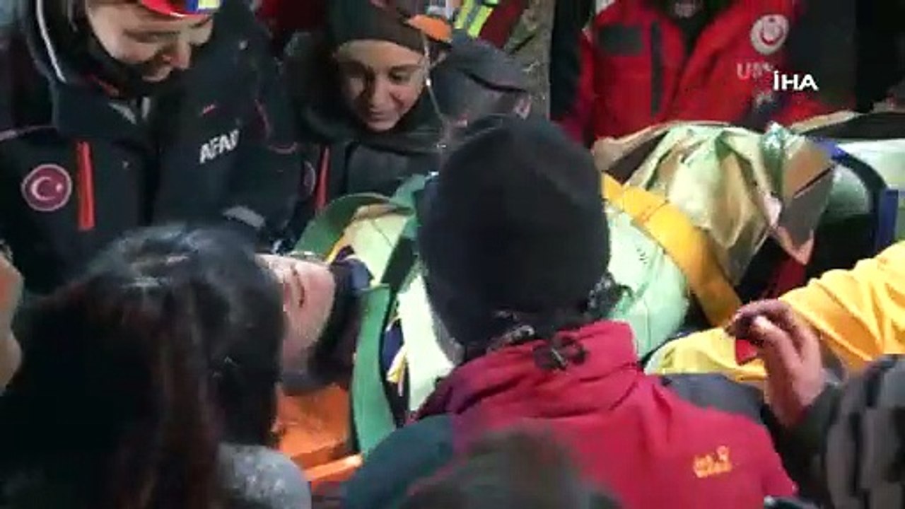 Lise öğrencisinin ilk sorusu “Bugün günlerden ne?” ilk isteği ise “su” oldu