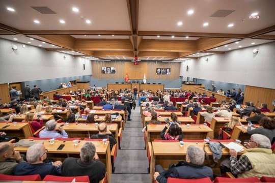 Başkan Soyer Sivil Toplum Kuruluşlarına Seslendi: Bize El Verin, Gücünüzü Bize Katın