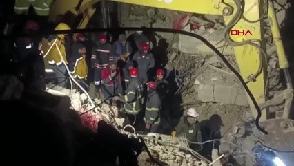 13 yaşındaki Aya, enkazdan kurtarılacağı sırada yaşamını yitirdi