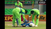 Wasim Akram Injured 5 Batsman Seriously By Deadly Swinging Bowling - Swing Ka Sultan