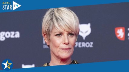 "Il fait une photo de son c*l" : Marina Foïs, son fils Lazare impliqué dans une "baston" à l'école