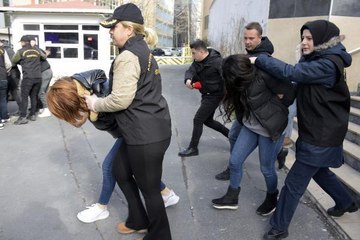 DEPREMZEDEYİ DOLANDIRAN 6 KİŞİ YAKALANDI