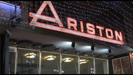 Sanremo, verso la finale tra manifestazioni e allarme bomba