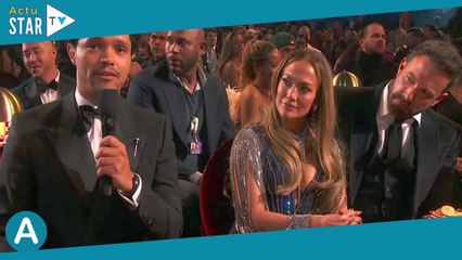 下载视频: Ben Affleck recadré par Jennifer Lopez, les coulisses de leur clash révélées en détails