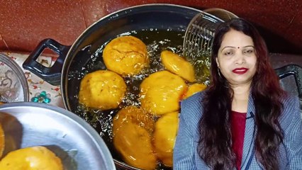 खस्ता कचौरी बनाने का आसान तरीका | Kachori Recipe In Hindi