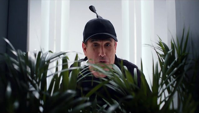 MIB: Homens de Preto | O Terno - Sérgio Mallandro