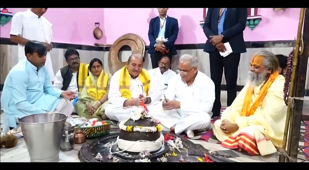 सीएम ने चम्पेश्वर महादेव के किए दर्शन, प्रदेशवासियों के लिए मांगा आशीर्वाद