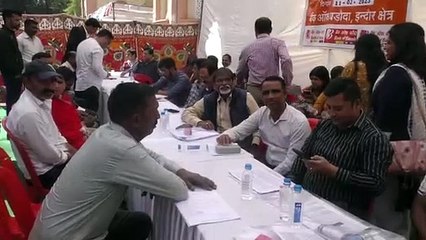 इंदौर जिला कोर्ट में लोक अदालत लगी