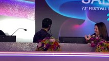 Marco Mengoni scoppia in lacrime durante la conferenza stampa di Sanremo