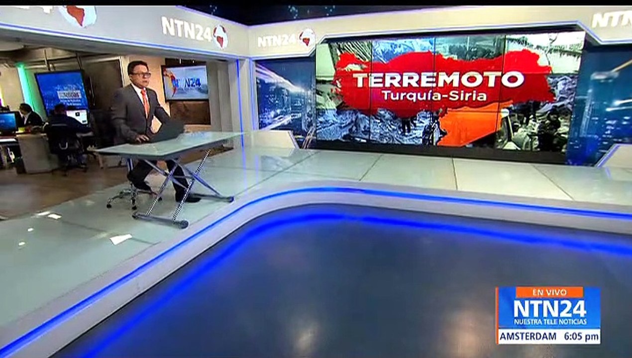 Niña sobrevivió por más de 120 horas bajo los escombros de un edificio en Turquía