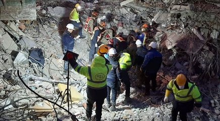 Kahrmanmaraş'ta 6 aylık hamile Buse 136'ncı saatte kurtarıldı