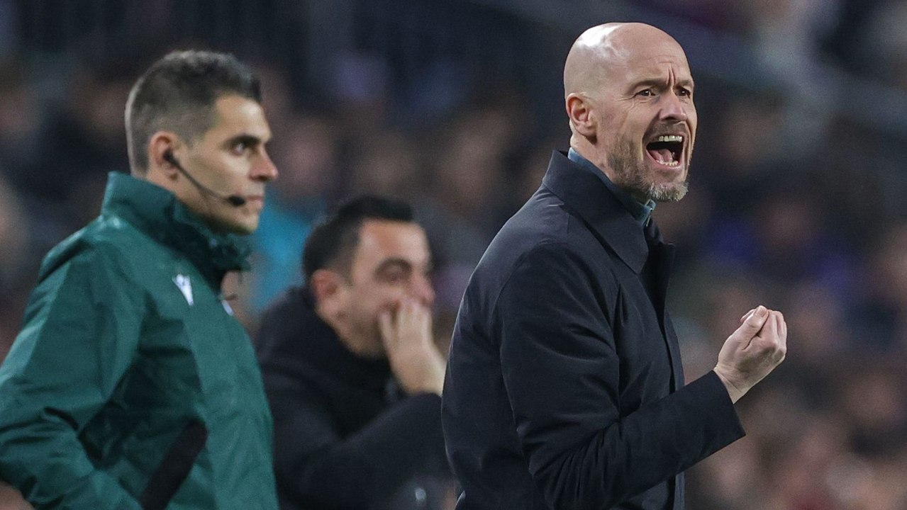 Ten Hag kritisiert Schiedsrichter: 'Es ist definitiv Rot'