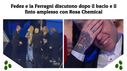 Fedez e la Ferragni discutono dopo il bacio e il finto amplesso con Rosa Chemical