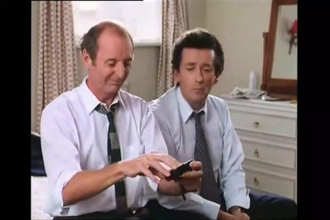 The Detectives S1/E5 'Studs' Robert Powell • Jasper Carrott video Dailymotion